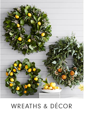 WREATHS & DÉCOR
