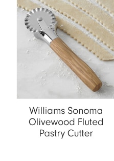 Williams Sonoma Olivewood Fluted Pastry Cutter