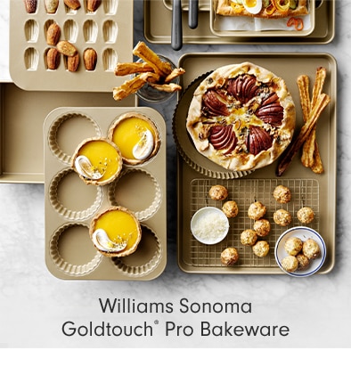 Williams Sonoma Goldtouch® Pro Bakeware